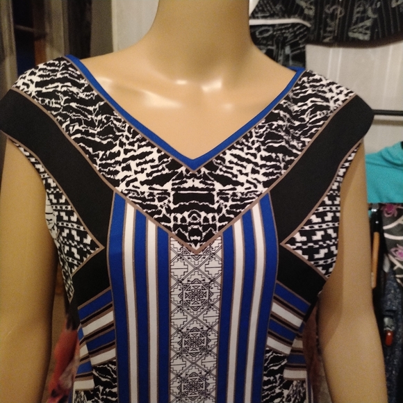 🌺Gorgeous Maggy London structures dress sz 6 NWOT🌺 - Picture 4 of 5